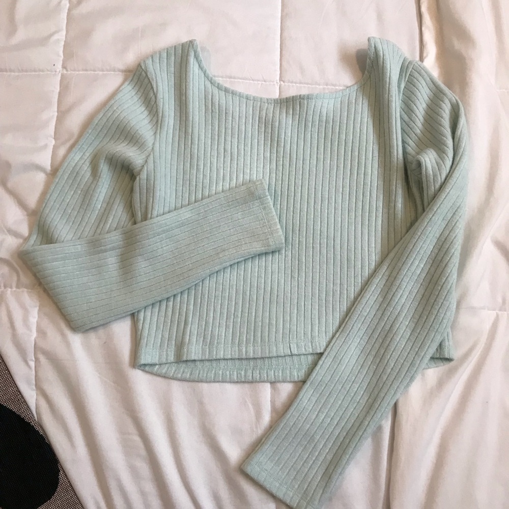 Cropped sweater